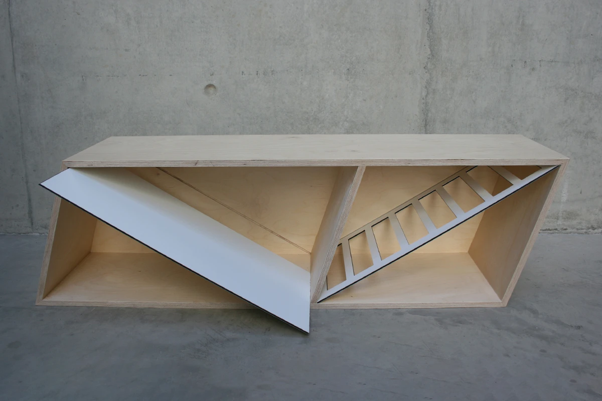 30º shelf by Cuatro Cuatros Product Design Studio